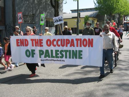 Hundreds in Vancouver mark 64 years of Palestinian resistance to ethnic cleansing