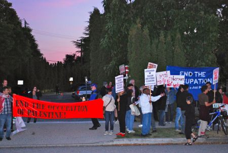 Israeli Foreign Minister met by Protest in Vancouver