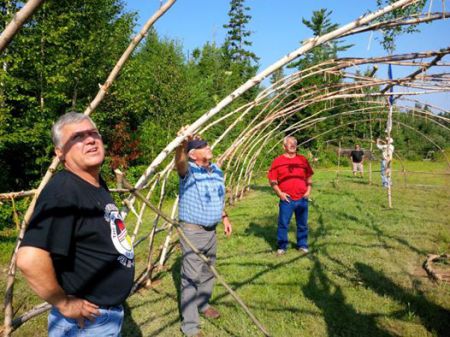 Gary Metallic, 2013. “Indian act band councils …are the created regimes of the Federal government, which eradicated our Hereditary Life systems. …when they [feds and Bands] sit at the table negotiating for our lands and resources, they are actually one party negotiating with itself.” Pic + quote – willinolanspeaks.com.
