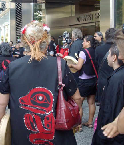 Frog clan represented at salmon rally