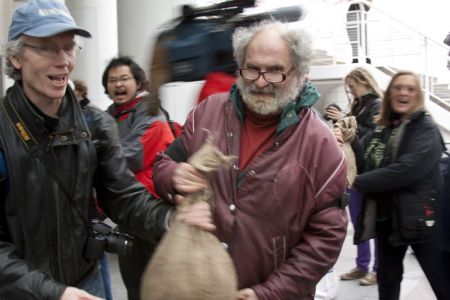 Sandbag assembly line blockades BC cabinet offices. Photo: Erin Empey