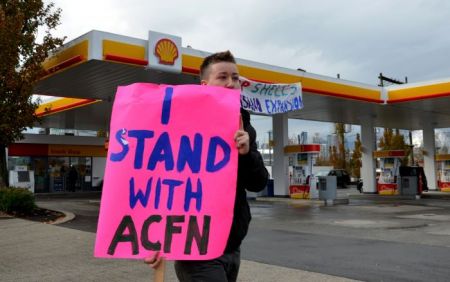Rising Tide Show Solidarity With ACFN. Photo: murray bush - flux photo