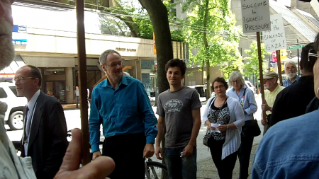 Pro-Palestinian activists picket outside Greek consulate