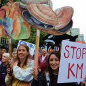 Thousands march against Kinder Morgan 