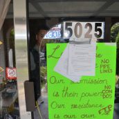 Cops stymied - demoviction protesters demand talks with Burnaby Mayor