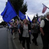 Hotel Employees Picket Hilton