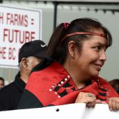 Fish farm foes demand province-wide shutdown 