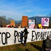 Occupy Vancouver Blocks New Brighton Park Port