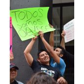Vancouver rally denounces murder of Oaxaca teachers 