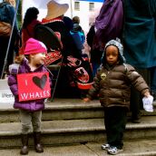 Hundreds Rally Against Enbridge Oil