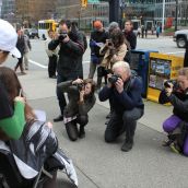 Sidewalk salon for oil boom 