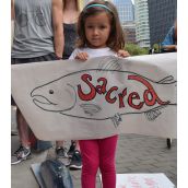 Fish farm foes demand province-wide shutdown 