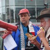 Vancouver rally against Israeli massacre on flotilla