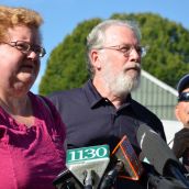 Resident Ingrid Steenhuisen and supporter David Chudnovsky