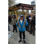 Toxic Tour takes to the streets 